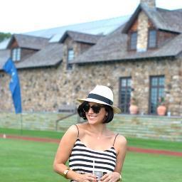 The Official Twitter Account for all things Fashion and Fun in Connecticut For US and By US... Let's Share Our Tips for BOTH!