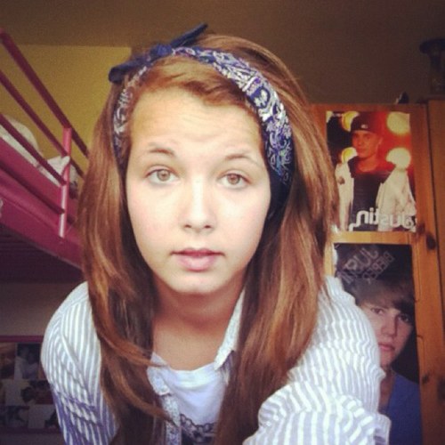 OneDirection_SB's profile picture. Cannot explain my love for Selena and Justin! anyways i just a normal teenager, or i should say belieber and selenator!