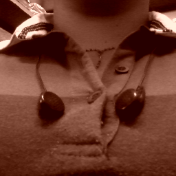 Iso_Acustico's profile picture. O isolamento surgiu da necessidade de sentir a música, pois ouvi-la é só uma introdução para o gozo de sensações que ela nos transmite!