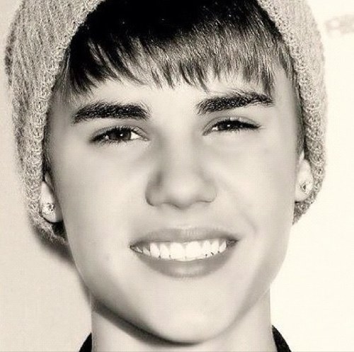 evy123450's profile picture. 