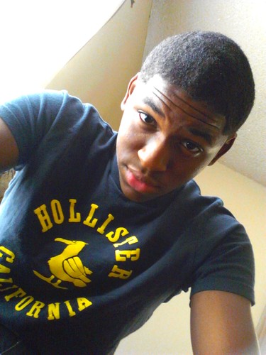 ima tall nigga that love to hoop