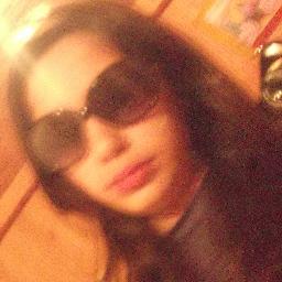 o meu jeito de ser as vezes
incomoda os outros. .
mas eu nao ligo ;)
sou o qê sou.
qem nao estiver feliz qê se mate ((y