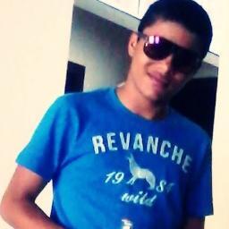 O fato e que a gente têm que se preservar, viver intensamente com a cabeça no lugar
FACEBOOK: http://t.co/MFBVof2L