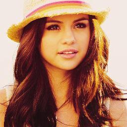 belieber for life. @justinbieber is amazing. @LennyPearce is sexy. @Harry_styles is also sexy