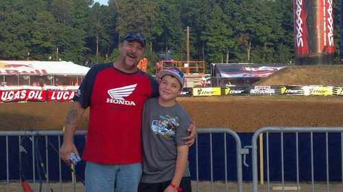 I love motocross! Follow me!