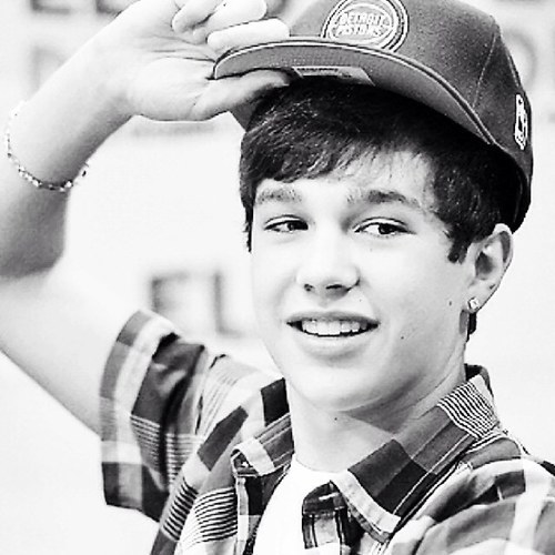 I Tweet What's On My Mind! Enjoy! HERE TO SUPPORT @AustinMahone