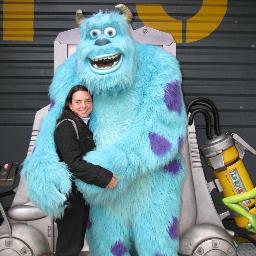 nadiacasimiro's profile picture. Madre argentina, peronista, abogada de profesión y Reikista de corazón, hincha de racing y de los Redondos