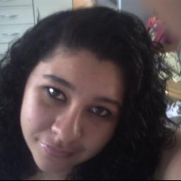 oi meu nome é Laryssa Maryanno tenho 21 anos e sou portadora da deficiencia Paralicia Celebral