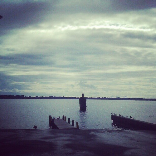 TeenForHisGlory's profile picture. let's live for God and stand out in the crowd no matter what the cost! #LivingForGod