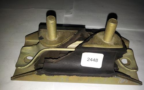 fabrica y vende bases de motor y caja para el mercado de reposición.