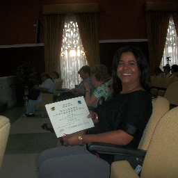 Filósofa, Candidata a doctora en Ciencias de la educación.