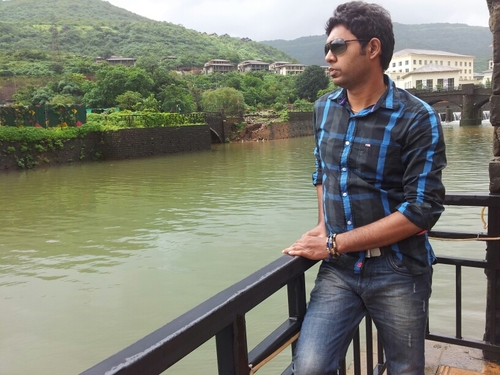 SAP Consultant by profession.Dreamer by nature. Avid photographer. Music aficionado.