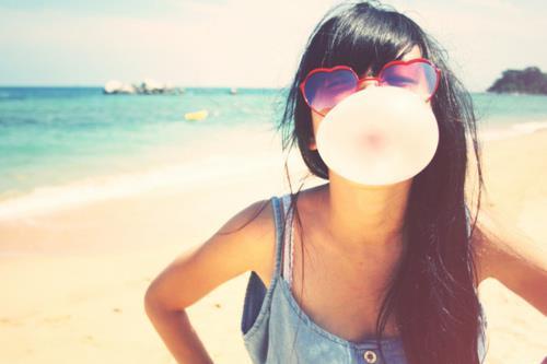 Funny, bitchy, heartbreaking, loving shit that a girl goes through everyday. #ifollowback