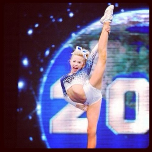 CHEER INSPIRATION! The account that inspires!  ✨ Follow us on twitter and instagram ❤ Got a good quote? Tweet us!