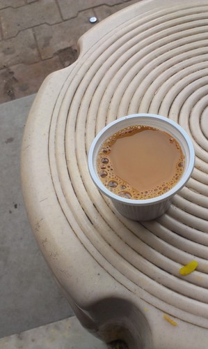 1 cutting chaai at kitli...