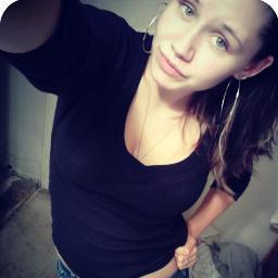 Tha name is Brittany 
I'm 20 years young & i have 2 of the most beautiful kids in tha worldd ; -Kyleigh & Kayden 
- I'm Single but myy heart is Takenn !