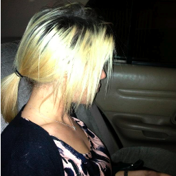 lizzy_ham's profile picture. 