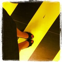 Larissa (@dosentalk) Twitter profile photo