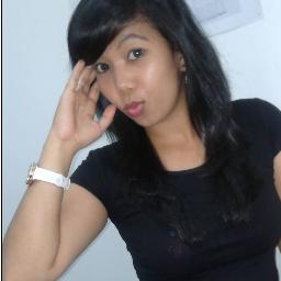 MissIntan89's profile picture. what do you do then that's what you can :) ,, happy together with  @Kapten_Zap