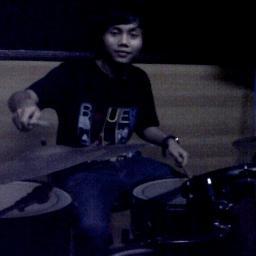 asli orang sunda | woles | 
drumer di @BMS_oficial  \m/