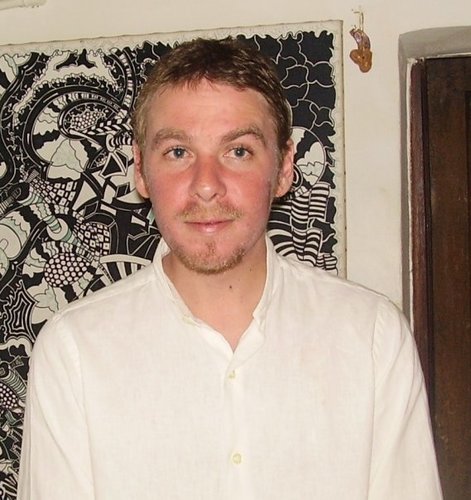 Online writer at Squidoo. Food lover and cooking tips, also like to write about Soller in Mallorca having lived there for 12 years.