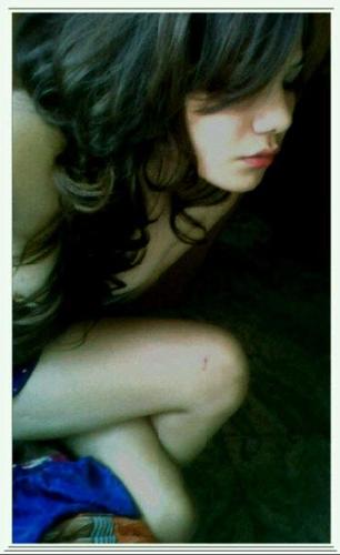 Simple and Silly Girl. Ya. I follow back. So click on Follow Button. :)