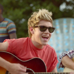 1D ♥ Follow me, and I will follow you back. ;)