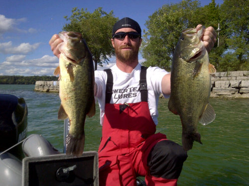 Tournament angler. Hamilton bassmasters, niagara bassmasters member. Multi species angler, outdoorsman, athlete, father of 4 great kids!