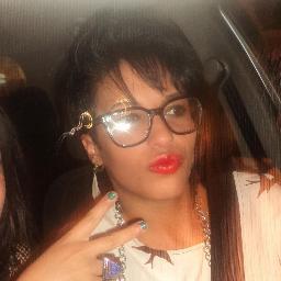 minoucha83200's profile picture. 