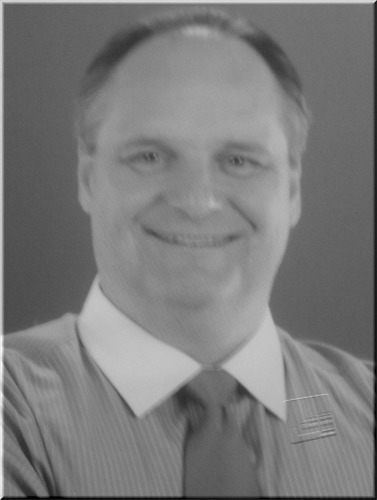 Owner of an Advertising business, Best Selling Author on direct marketing, student of marketing and branding.  Focusing on the Reason People Buy.