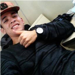 Nunca deixe a soberba e a arrogancia tomar o lugar da humildade pois , maior é aquele que serve do que aquele que é servido !!!