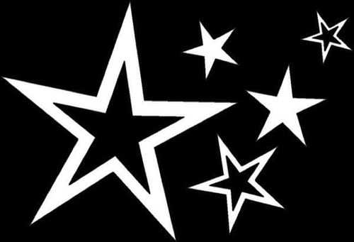 JoZ_DuB's profile picture. Princesse à ses heures passionnée par la musique, la mode, les Chick Lit et la photographie.

Aussi CMA AKA Banquier d’affaires chez @BDC.