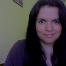 xxuzinha's profile picture. 