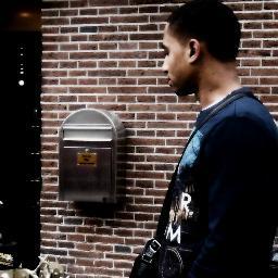 ljdanvers's profile picture. 