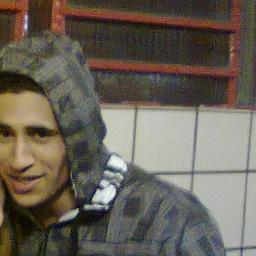 ƒσcσ✬ Բé∞ cσrαgєм웃 Força
Longe de Toda Negatividade☼

gคúcнσ,gяεмistค dε cσяคçãσ[̲̅♥̲̅]
Pra me conhecer,basta seguir aí;)