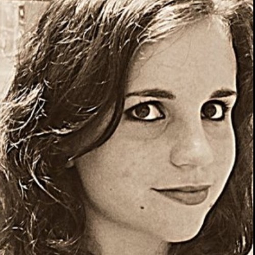 MartaOliG's profile picture. Estudiante de medicina de Cádiz。Callada sí, quieta no (*☻-☻*)