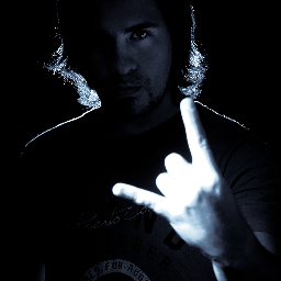 Filmmaking / Photography 
Contacto: malpicabelardo@gmail.com 
@lhfilm