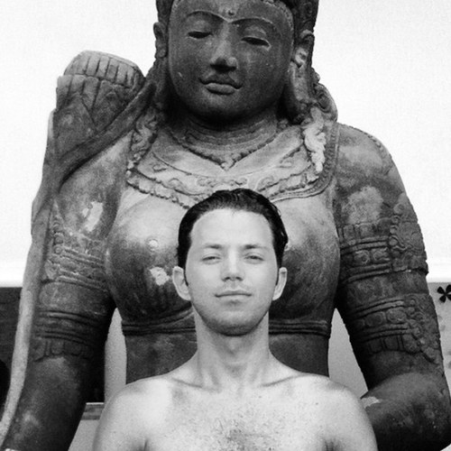 Elisson Punzmann Profile