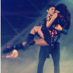 Sou GAÚCHA sou REBELDE...AMO O CHAY E A MEL...