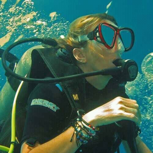 | NOB duikopleidingen | NOB specialisaties | Communicatie & PR |         Dive Master | BLS & AED Provider