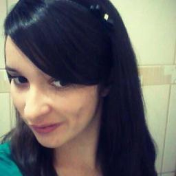 ; sou tudo menos perfeita ;p    
                                          siga aae (ý