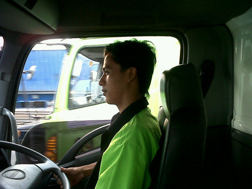 Kupinang kau dengan alat perang..