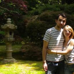 adcole's profile picture. drink tea.