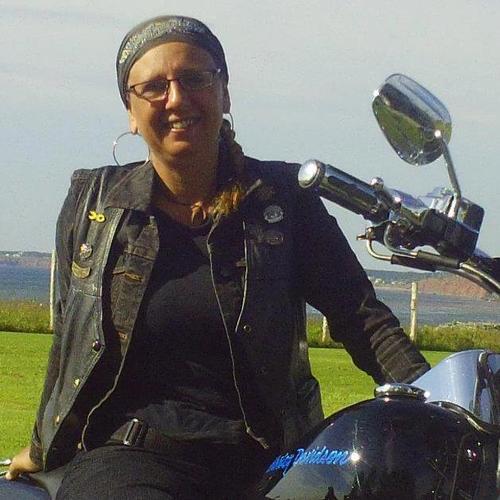 AlexandraHili's profile picture. Le bonheur n'est pas une destination, c'est une façon de voyager...