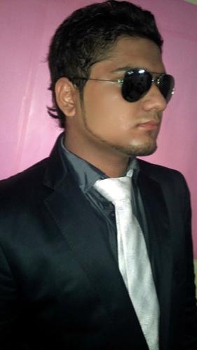 varlord4u's profile picture. 