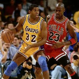 Programador de profesión, amante de los hierros, aficionado al baloncesto...
