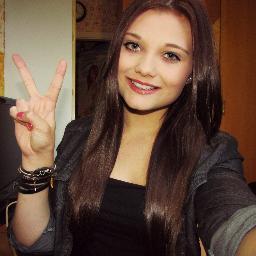 I love 1D from the bottom of my heart. I'm a true Directioner. I met them 30.11.11 - one of the most amazayn days in my life.
