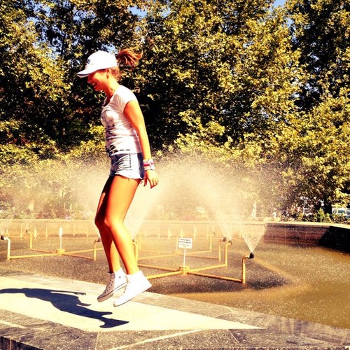 krasnovo4ka's profile picture. Don't read my thoughts,read my twitter)