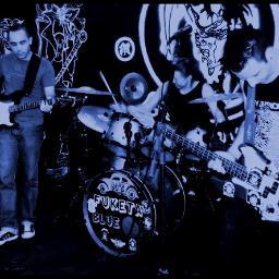 seus 12 anos de estrada sempre na atividade e agora com um trio de experiência na noite do rock 'n roll de São Paulo!!!