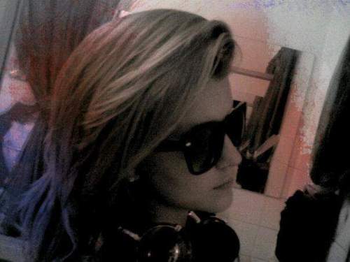 humanleanne's profile picture. 